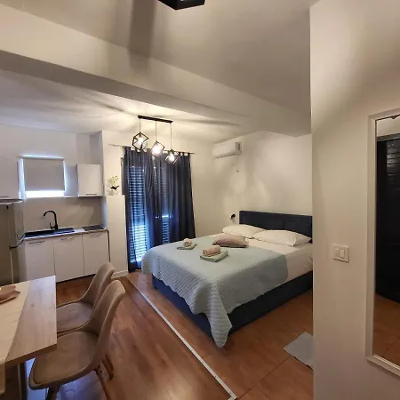 E&a Apartmán *
