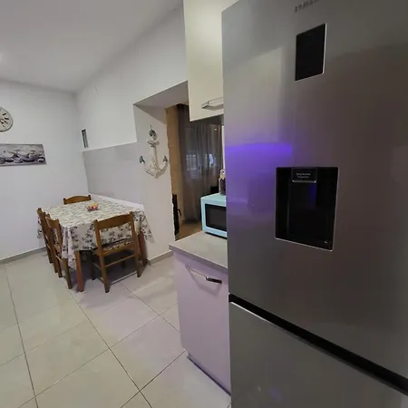 Lägenhet E&a Baška Voda