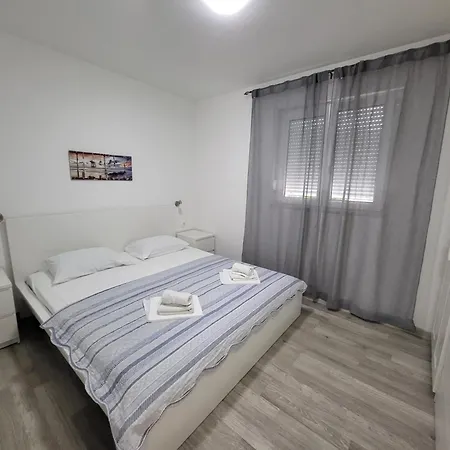 E&a Baška Voda