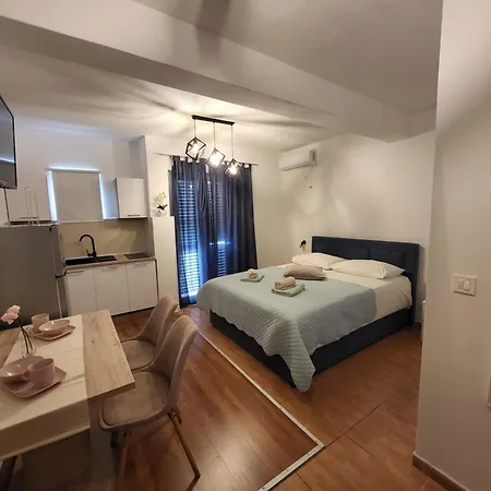 E&a Baška Voda