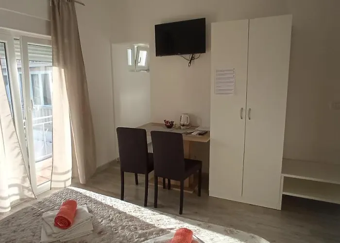 Apartament E&a Baška Voda